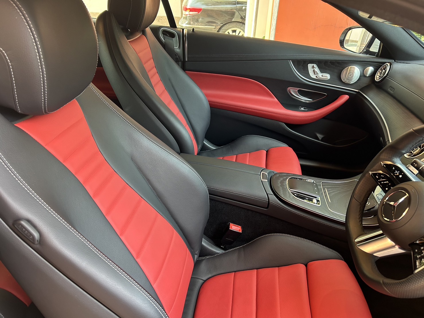 Mercedes Benz E200 coupe ปี 2022