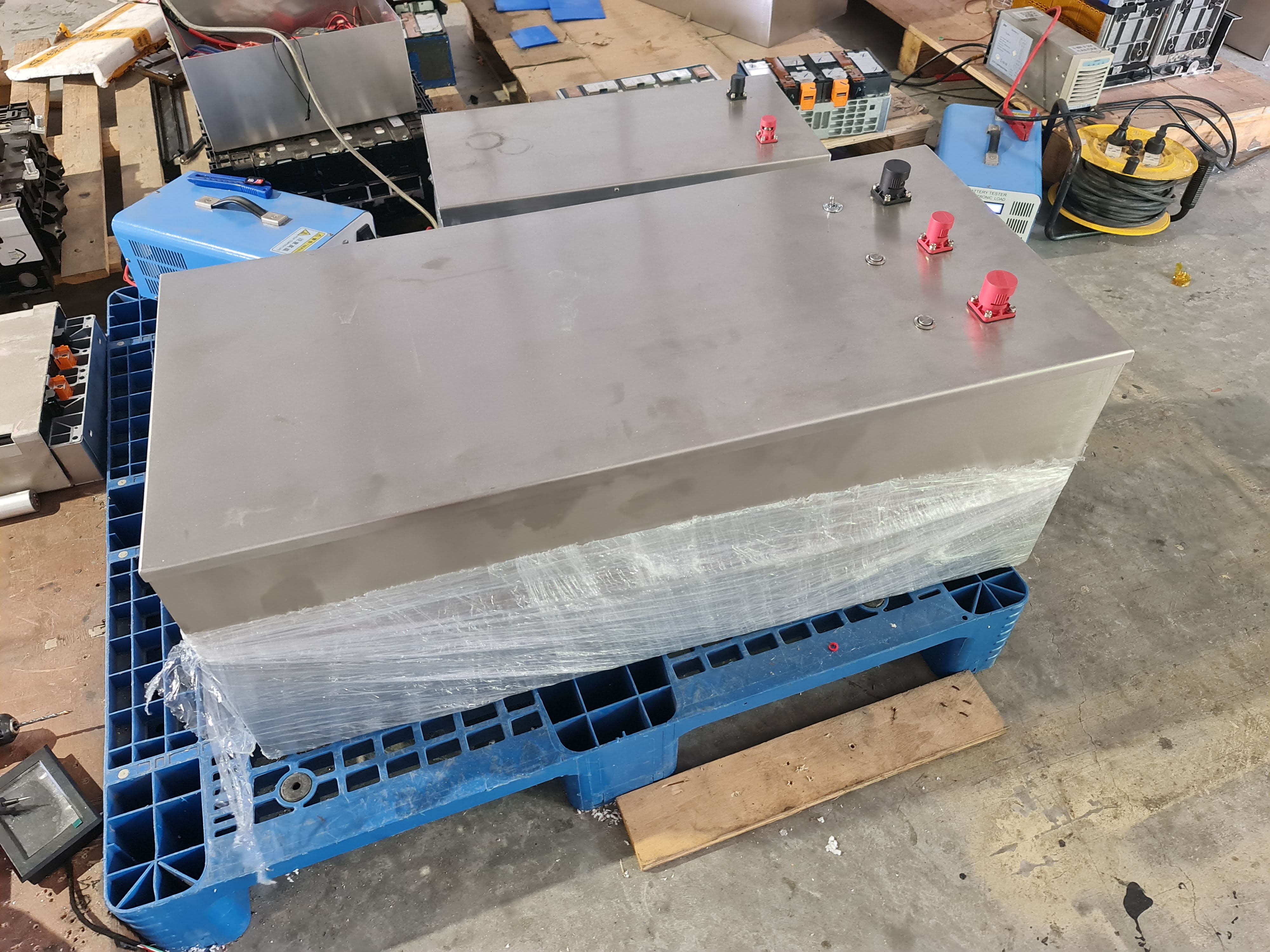 แบตเตอรี่สำหรับโฟลคลิฟท์ไฟฟ้า 48v 200Ah 400Ah 600Ah ประกอบตามสั่ง ตามขนาดรถเดิม ใช้กับที่ชาร์ทเดิมได้เลย ev forklift handlift