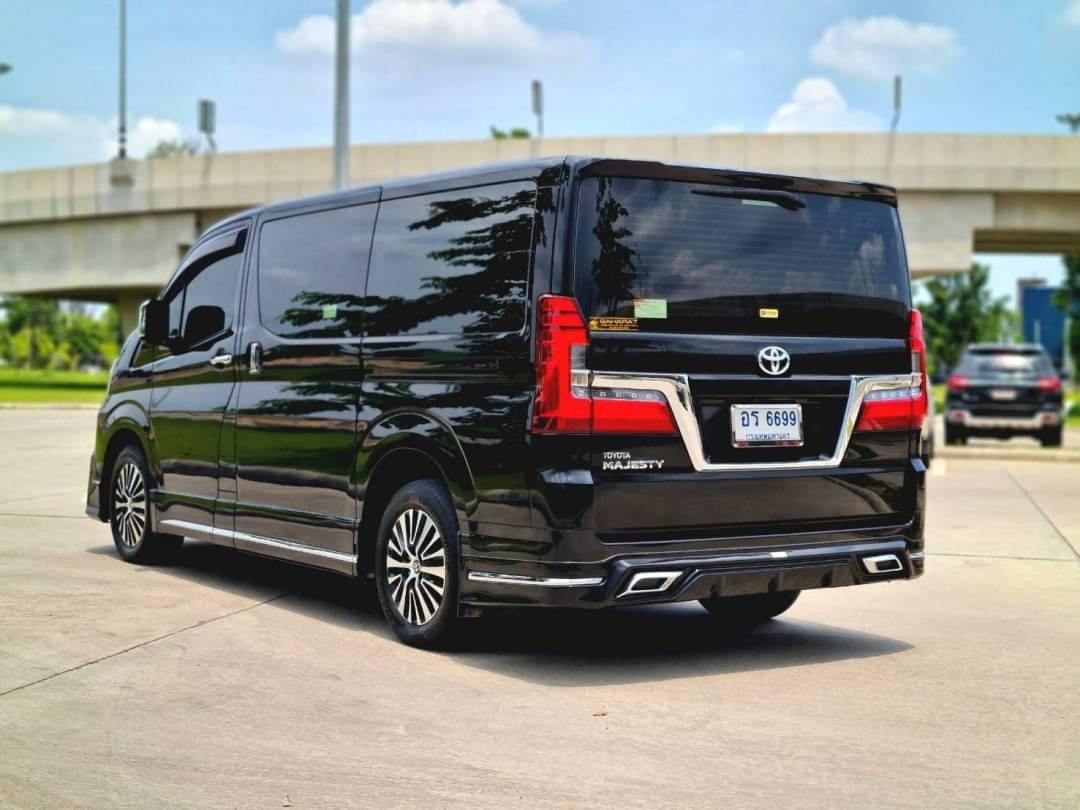 TOYOTA MAJESTY, 2.8 PREMIUM โฉม ปี19-ปัจจุบัน ปี 2020