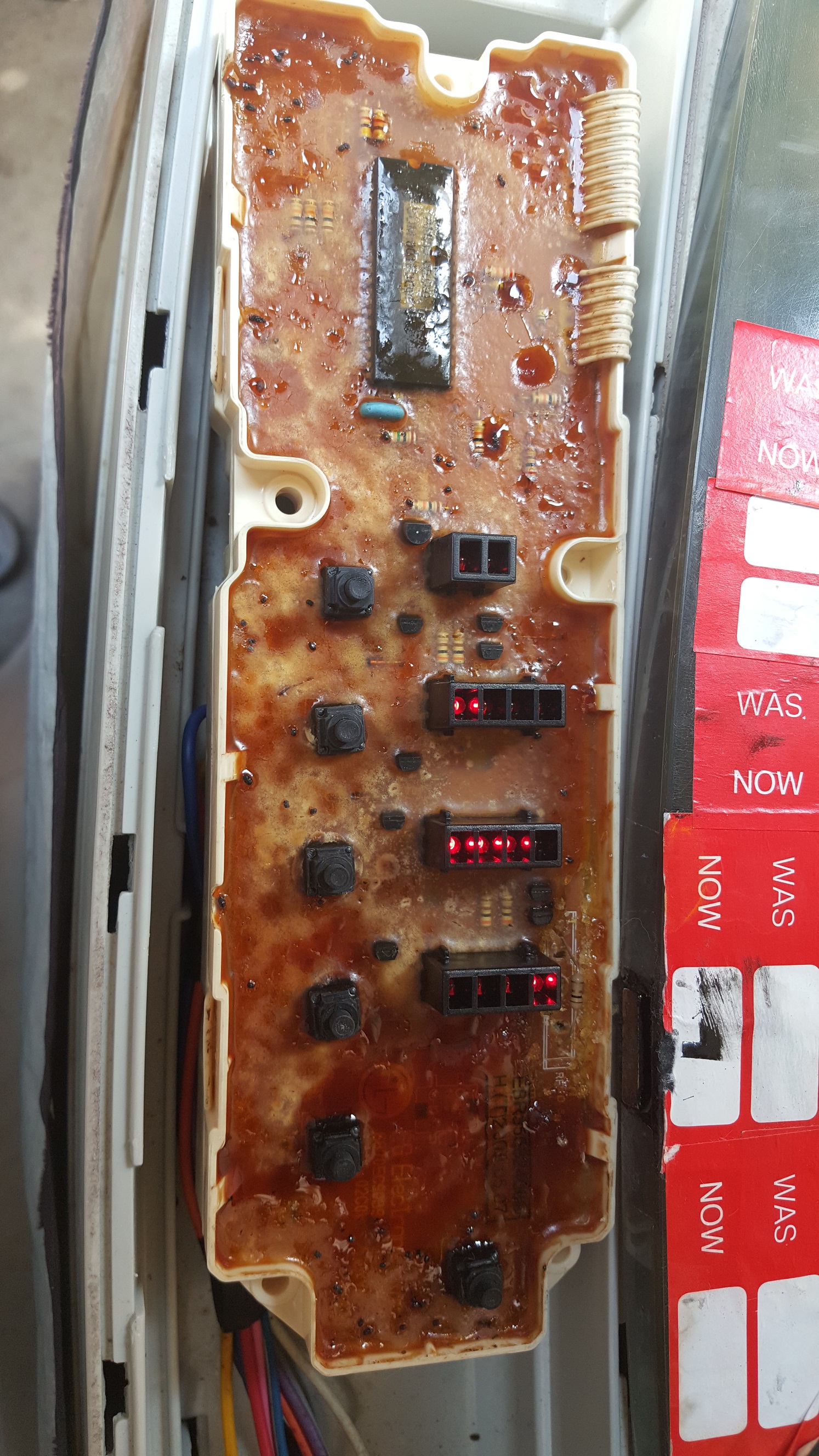 ซ่อมเครื่องซักผ้า ยี่ห้อ LG รุ่น WF-6560TC อาการซักผ้าได้ 5 วินาที แล้วหยุดทำงาน