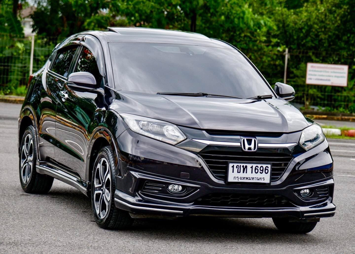 Honda HRV 1.8EL Limited Sunroof Top ปี 2015