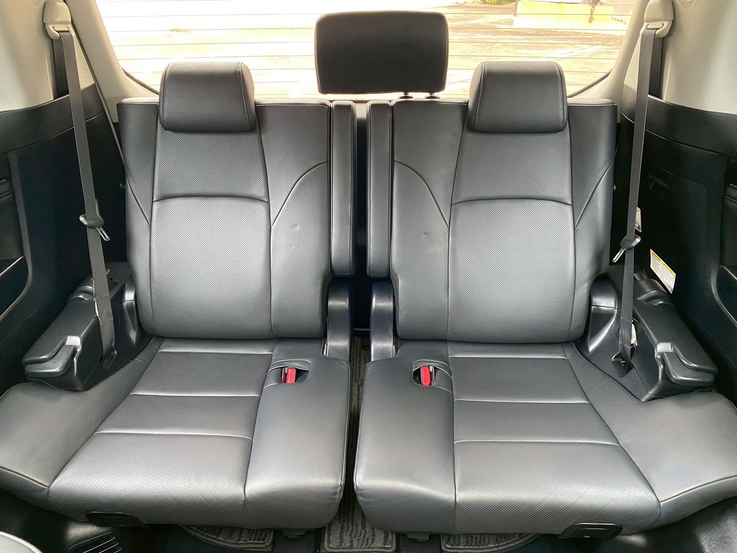 Toyota Vellfire 2.5 ZG ปี 2015