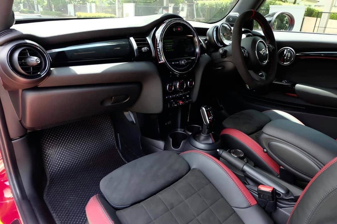 Mini F56 John Cooper Work HATCH ปี 2018 **ขายดาวน์**