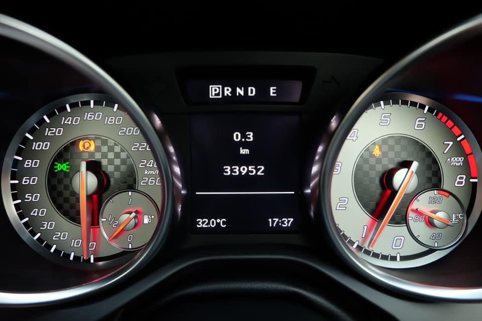 Mercedes Benz SLK200 AMG 9 Speed ปี 2016