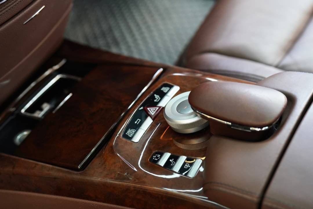 Benz S300L W221 ปี 2011
