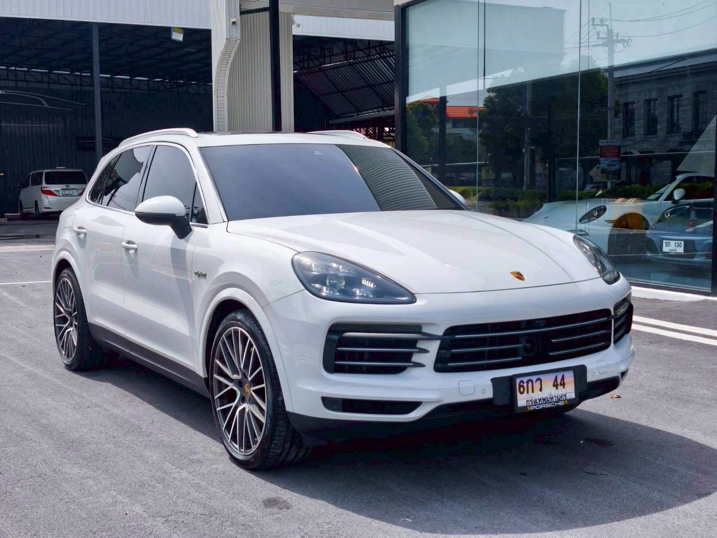 PORSCHE CAYENNE 3.0 E-HYBIRD ปี 2023