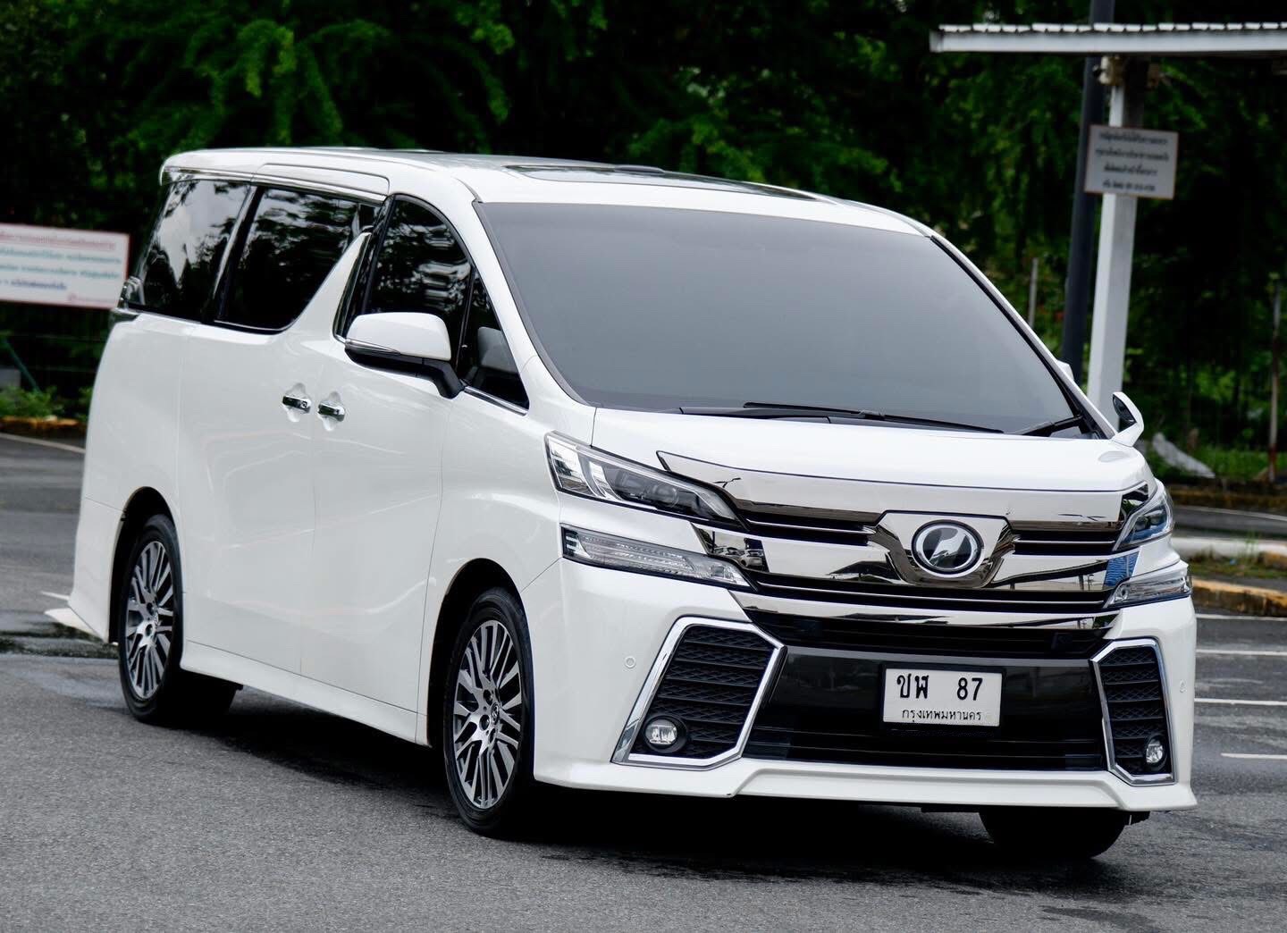 Toyota Vellfire 2.5 ZG Edition Fulloption ปี 2016