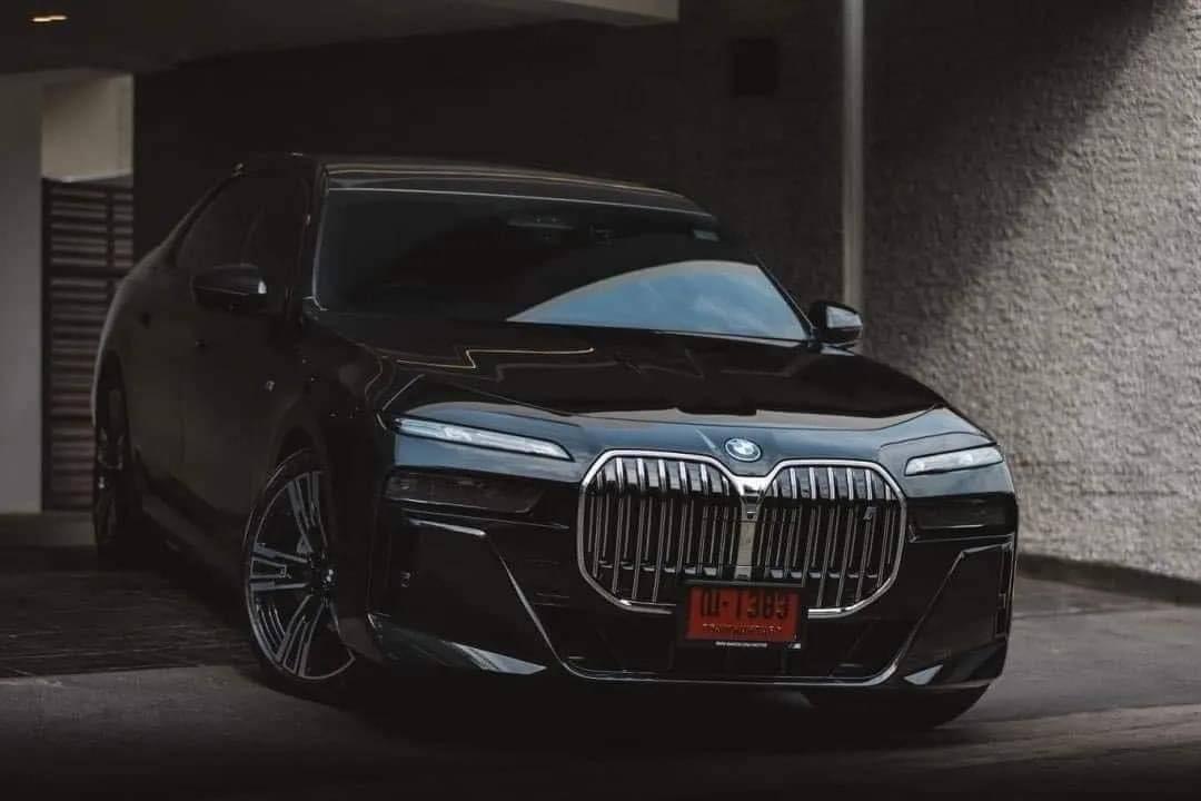 BMW i7 xDrive60 M Sport (First Edition) ปี 2023