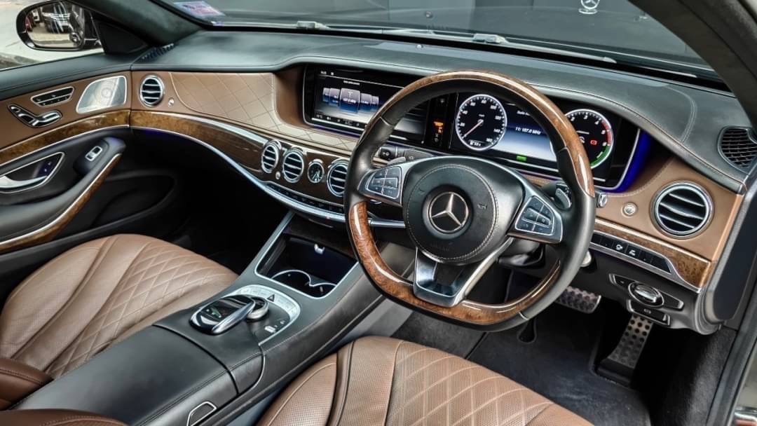 Mercedes Benz S300 AMG ปี 2015