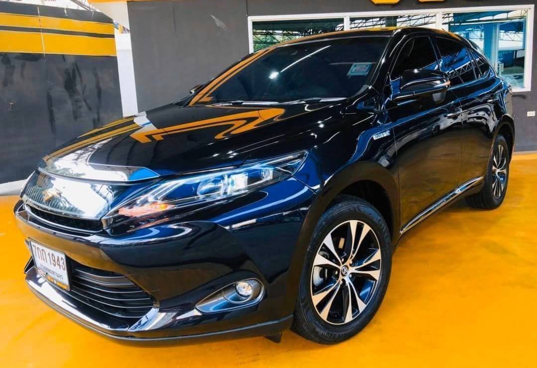 TOYOTA HARRIER 2.5 HYBRID TOP EDITION ปี 2015