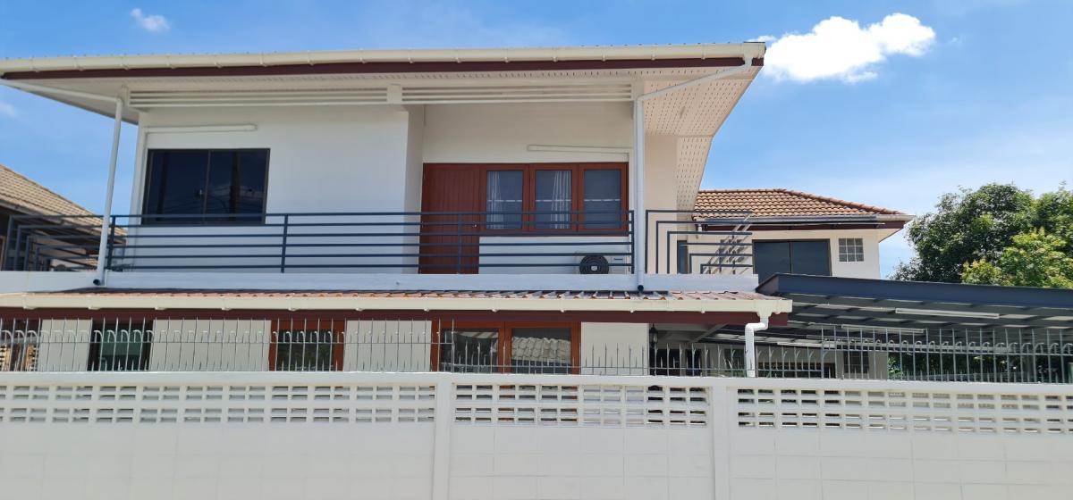 ให้เช่า บ้านเดี่ยว เสนานิคม 1 renovate ใหม่ ขนาดใหญ่ ที่จอดรถ 6 คันขึ้นไป เหมาะรทำ Home Office