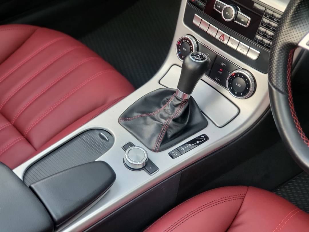 MERCEDES-BENZ SLK200 AMG Sport Roadster (R172) ปี 2017