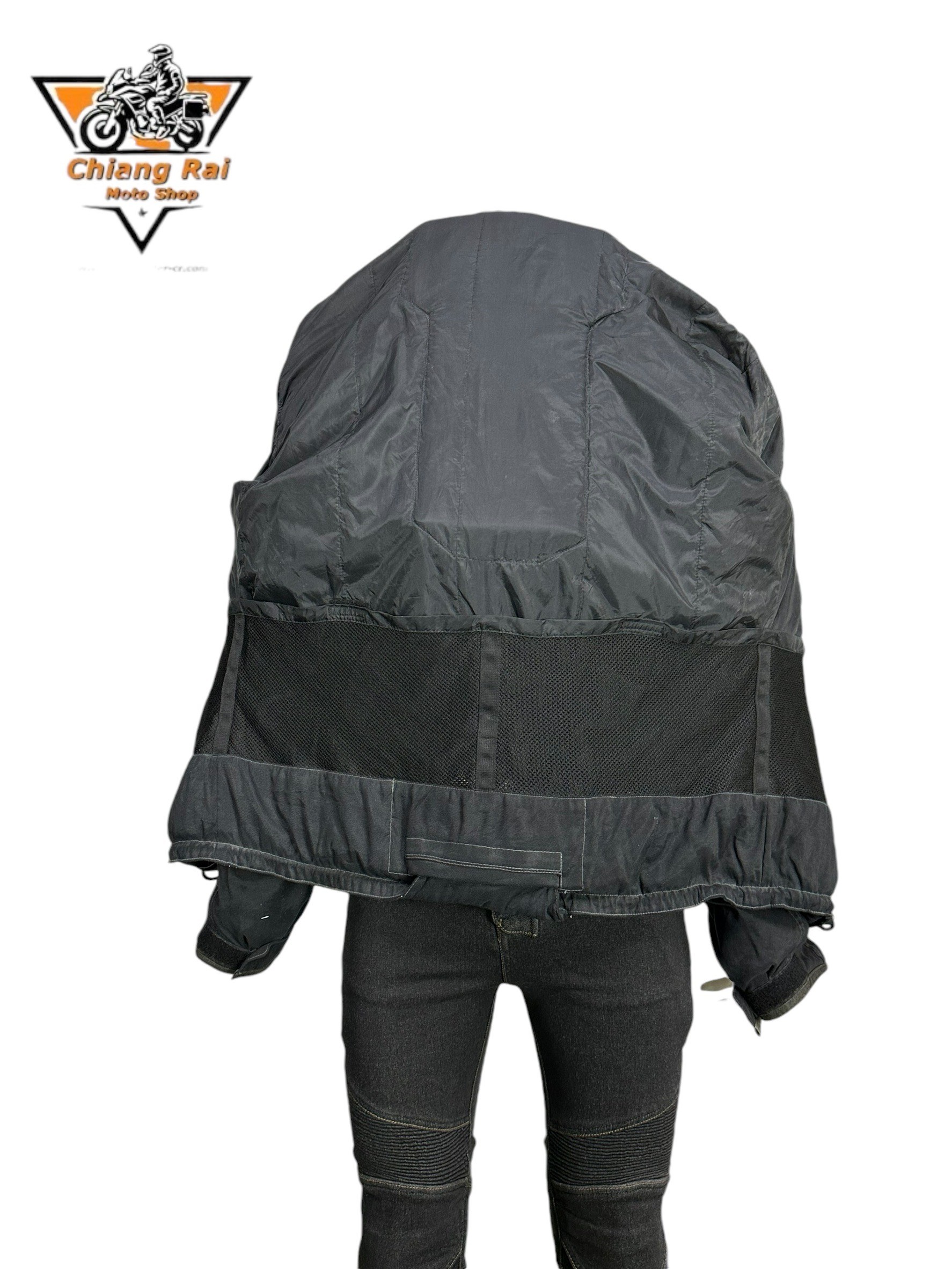 เสื้อขี่มอเตอร์ไซด์( มือสอง) RCTA 673 อก 52" ยาว 28"(XL) **Hein Gerlokev**