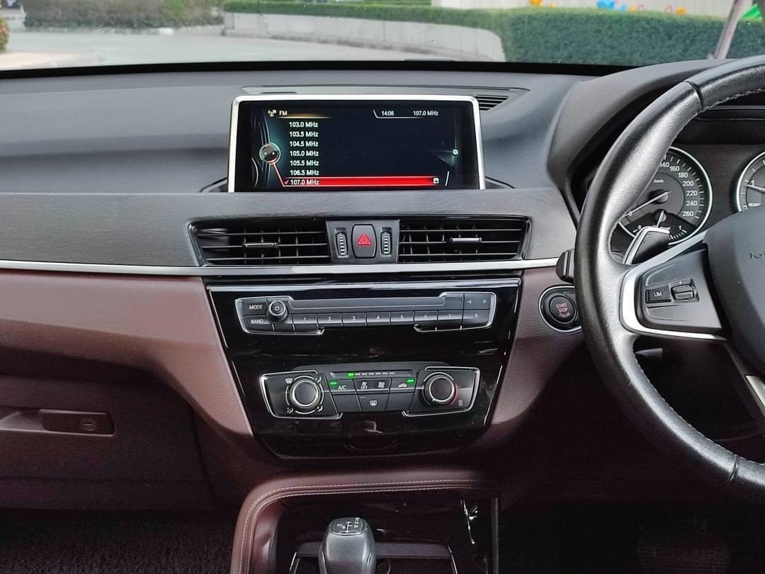 BMW X1 sDrive18d RHD ปี 2017