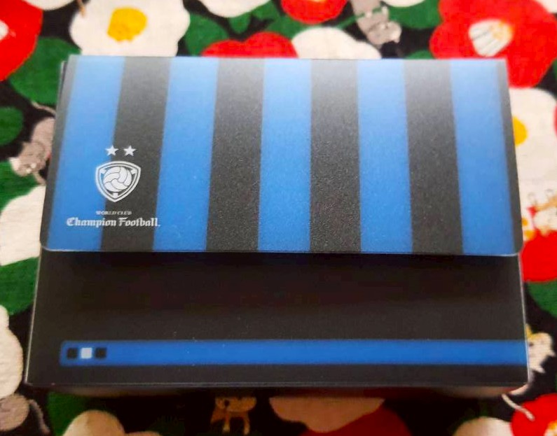 กล่อง ใส่ การ์ด นามบัตร ใส่ของ พกพา WCCF จากญี่ปุ่น World Club Champion Football ฟุตบอล Size : 10 x 7.5 cm