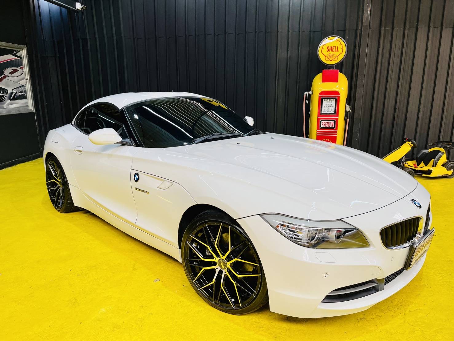 BMW Z4 2.3i S-DRIVE ปี 2011
