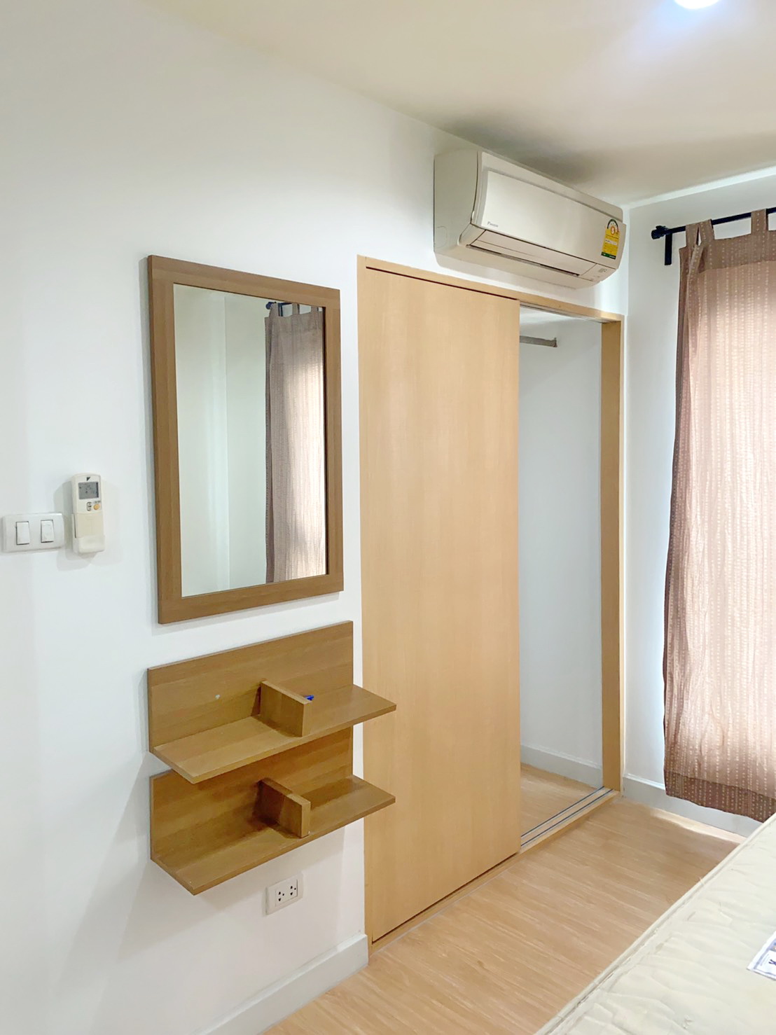 ให้เช่า เอ พลัส คอนโดในเรวดี 18 ห้องรีโนเวทใหม่