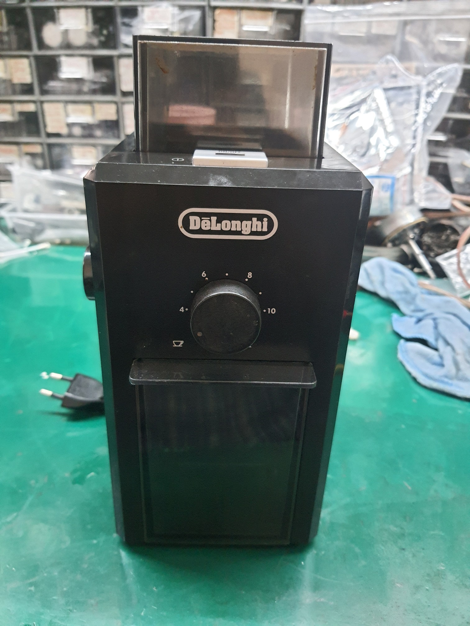 ซ่อมเครื่องบดเมล็ดกาแฟ ยี่ห้อ DELONGHI รุ่น KG79 อาการเครื่องไม่บดกาแฟ