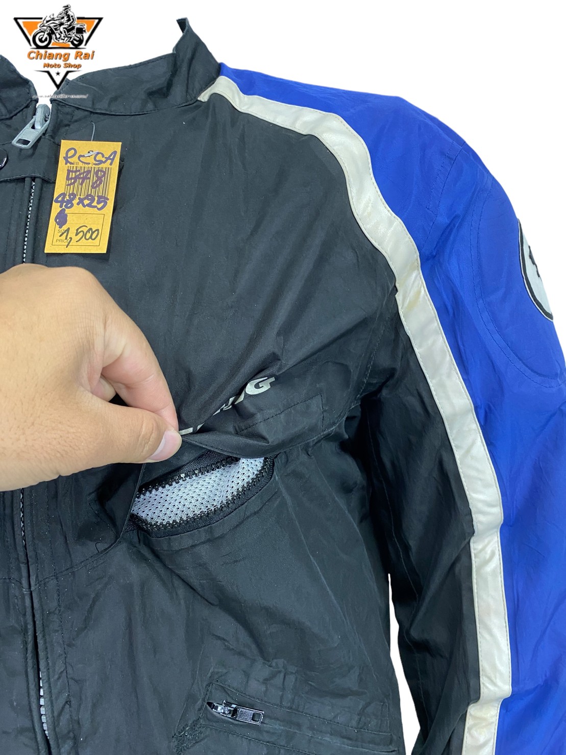 เสื้อขี่มอเตอร์ไซด์( มือสอง) RCSA 548: อก 48" ยาว 25" (L) **BERING**