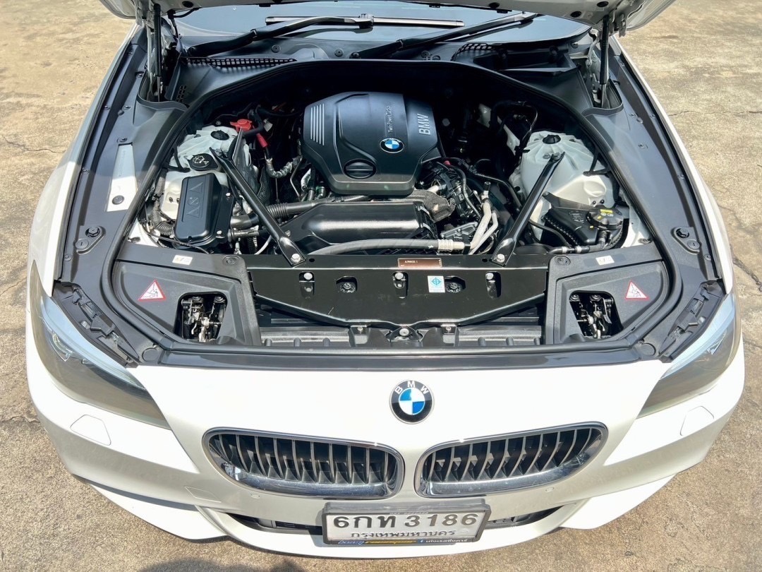 Bmw 520d M Sport Minor change (Lci) F10 ปี 2015 จด 2017
