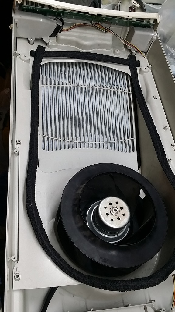 ซ่อมเครื่องฟอกอากาศ ยี่ห้อ AMWAY รุ่น 101076TH อาการมอเตอร์ไม่หมุน