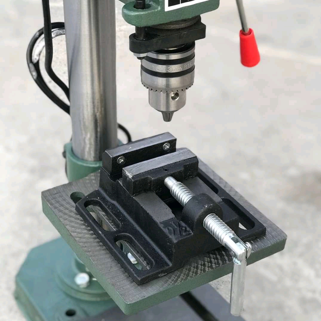 สว่านแท่น Starway 4 หุน ปรับได้ 5 สปีด แถมฟรีปากกาจับชิ้นงาน