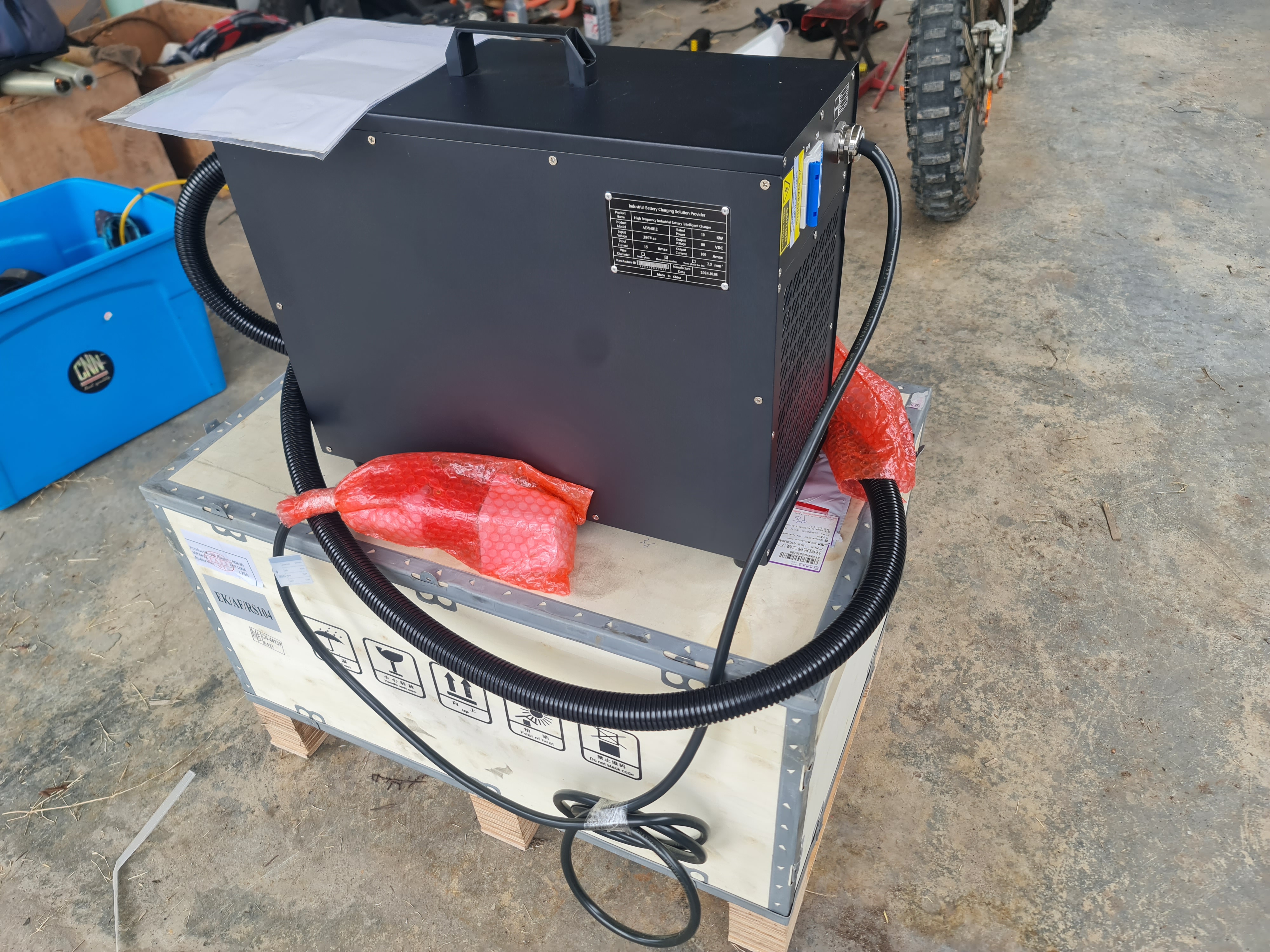 ที่ชาร์ทแบตเตอรี่ลิเทียม สำหรับ โฟคลิฟท์ไฟฟ้า 48v 80v 50A 100A 150A 200A