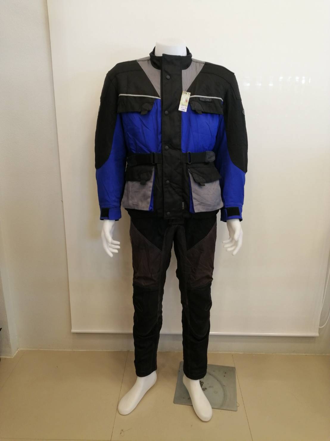 เสื้อขี่มอเตอร์ไซด์( มือสอง) RCT 221 ขนาด : อก 48" ยาว 26" **ยี่ห้อ DYNAMIC **