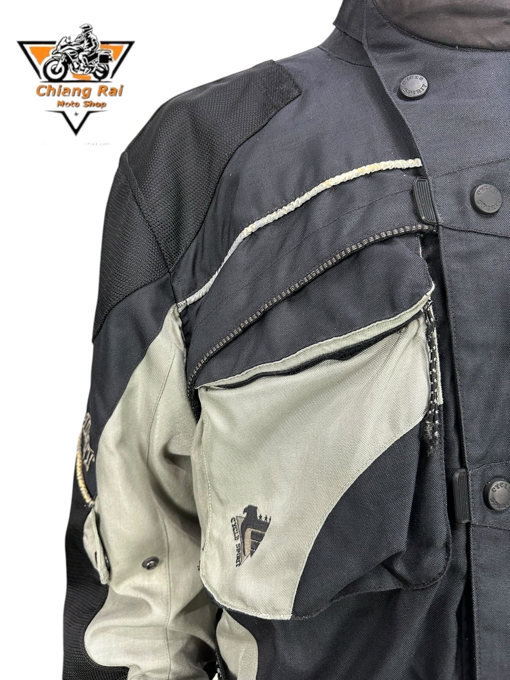 เสื้อขี่มอเตอร์ไซด์( มือสอง) RCTA 692 อก 56" ยาว 29 (2XL) **CYCLE SPIRT**