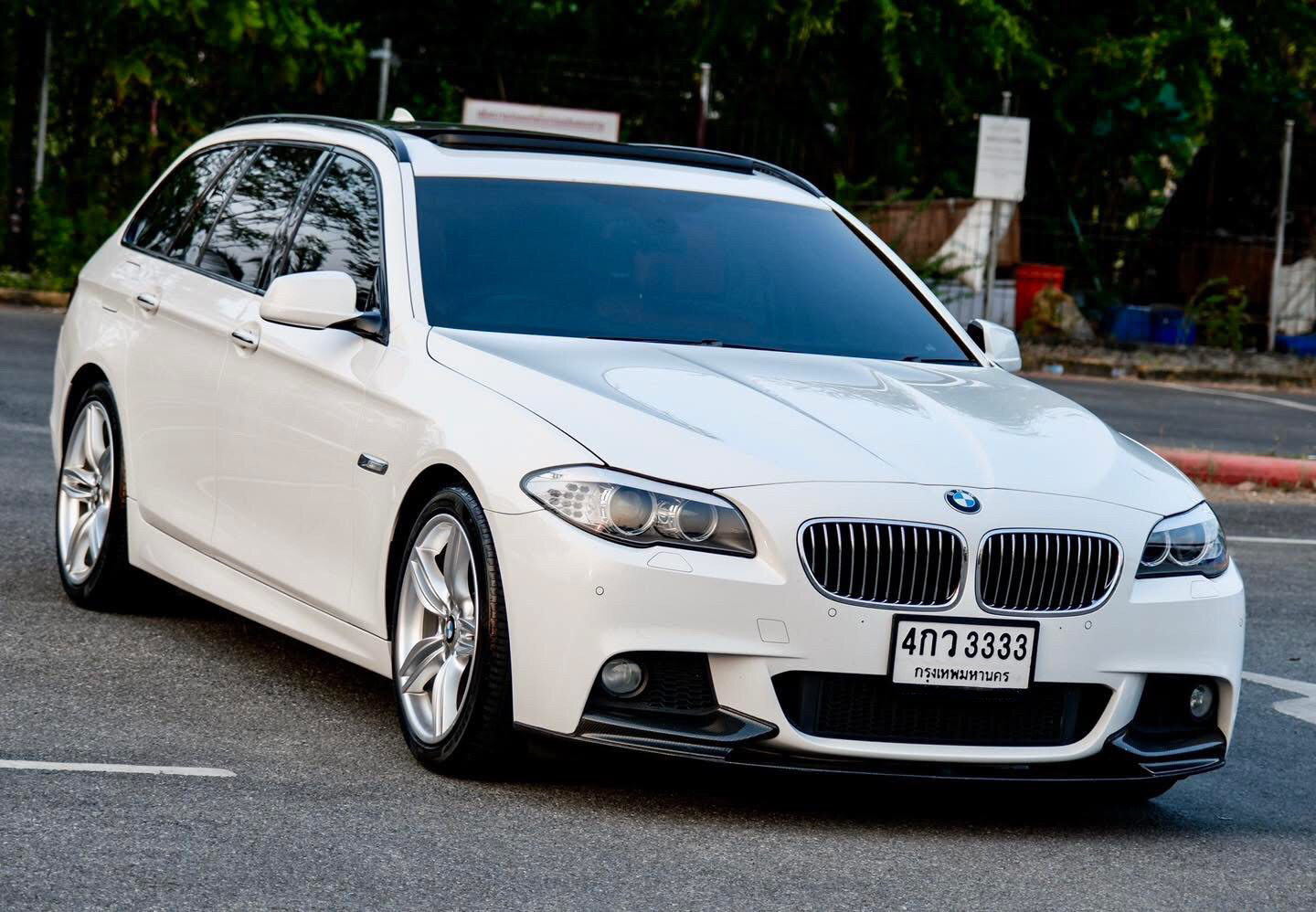 BMW F11 520d Touring M-sport Package ปี 2013
