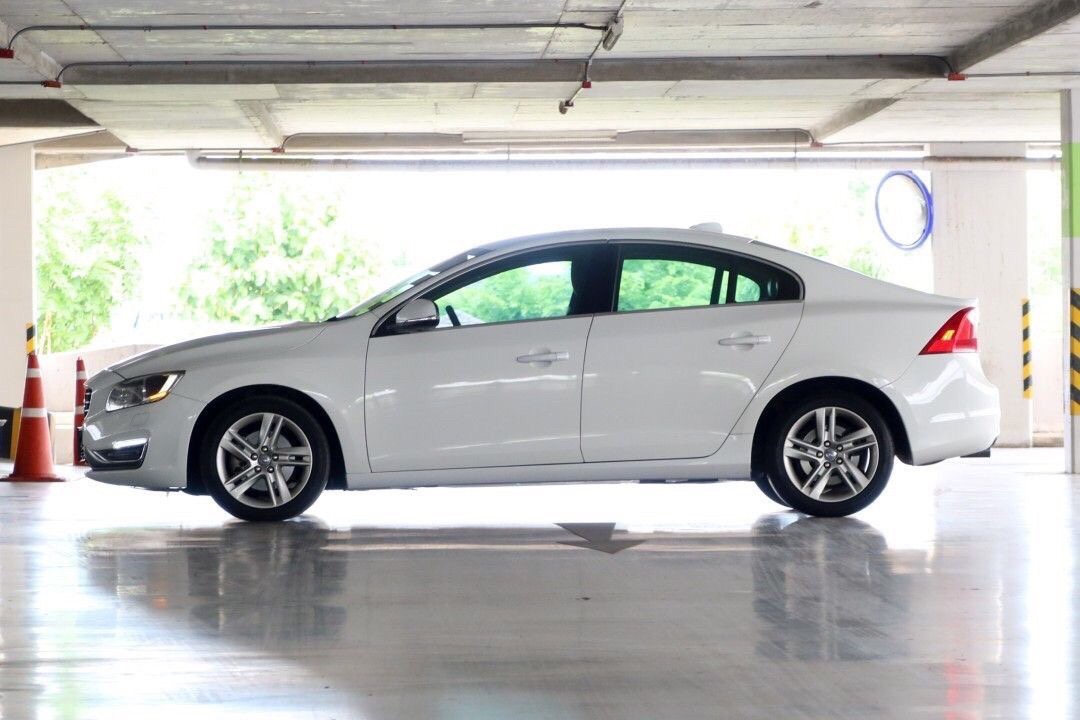 VOLVO S60 T4F Minorchange ปี 2014