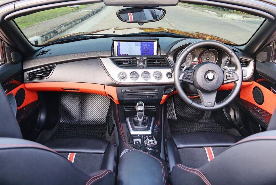BMW Z4 2.0i M-Sport Pure Traction ปี 2014 จด15