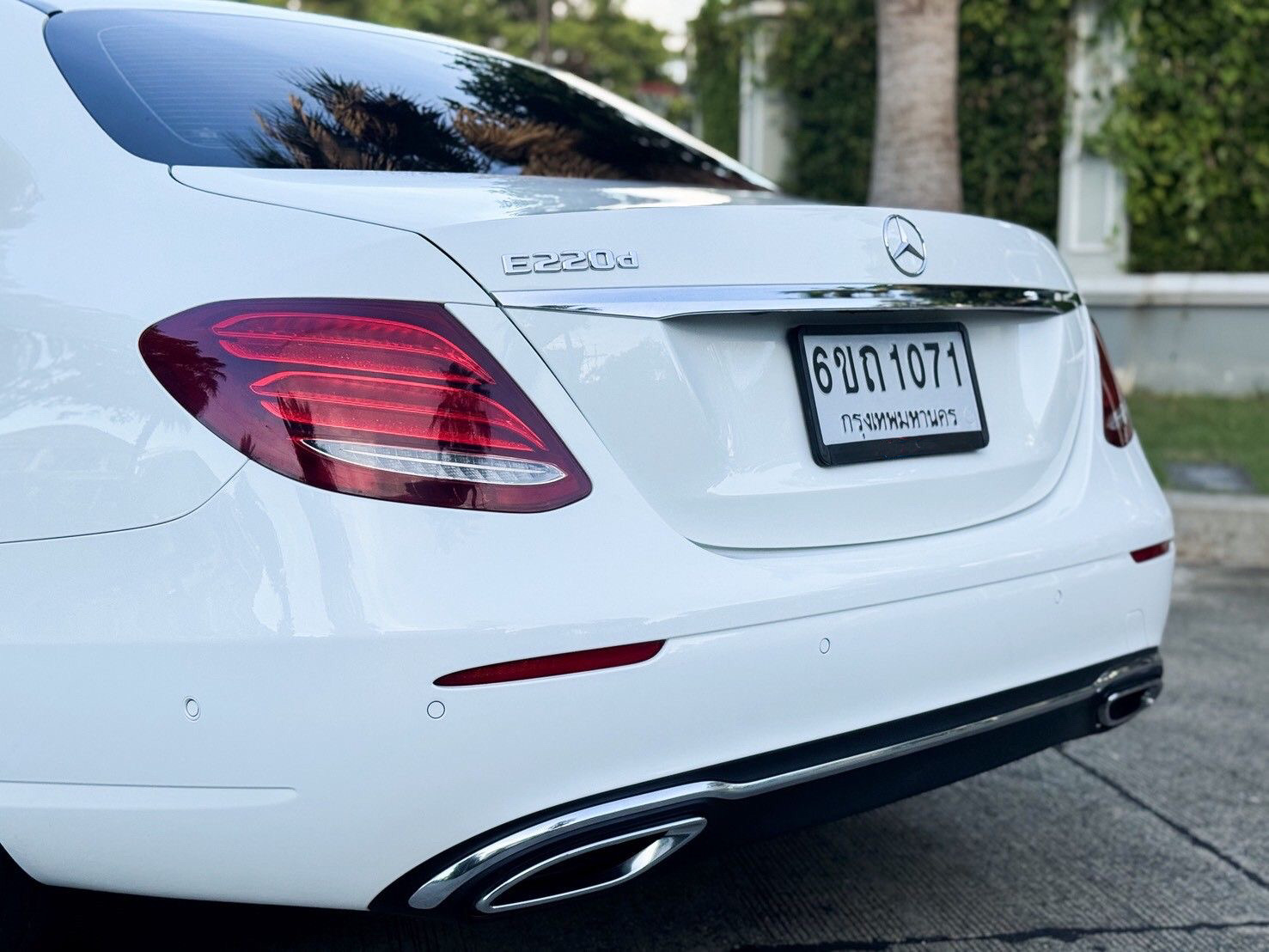 Mercedes Benz E220d (ดีเซลล้วน) Top W213 ปี 2017