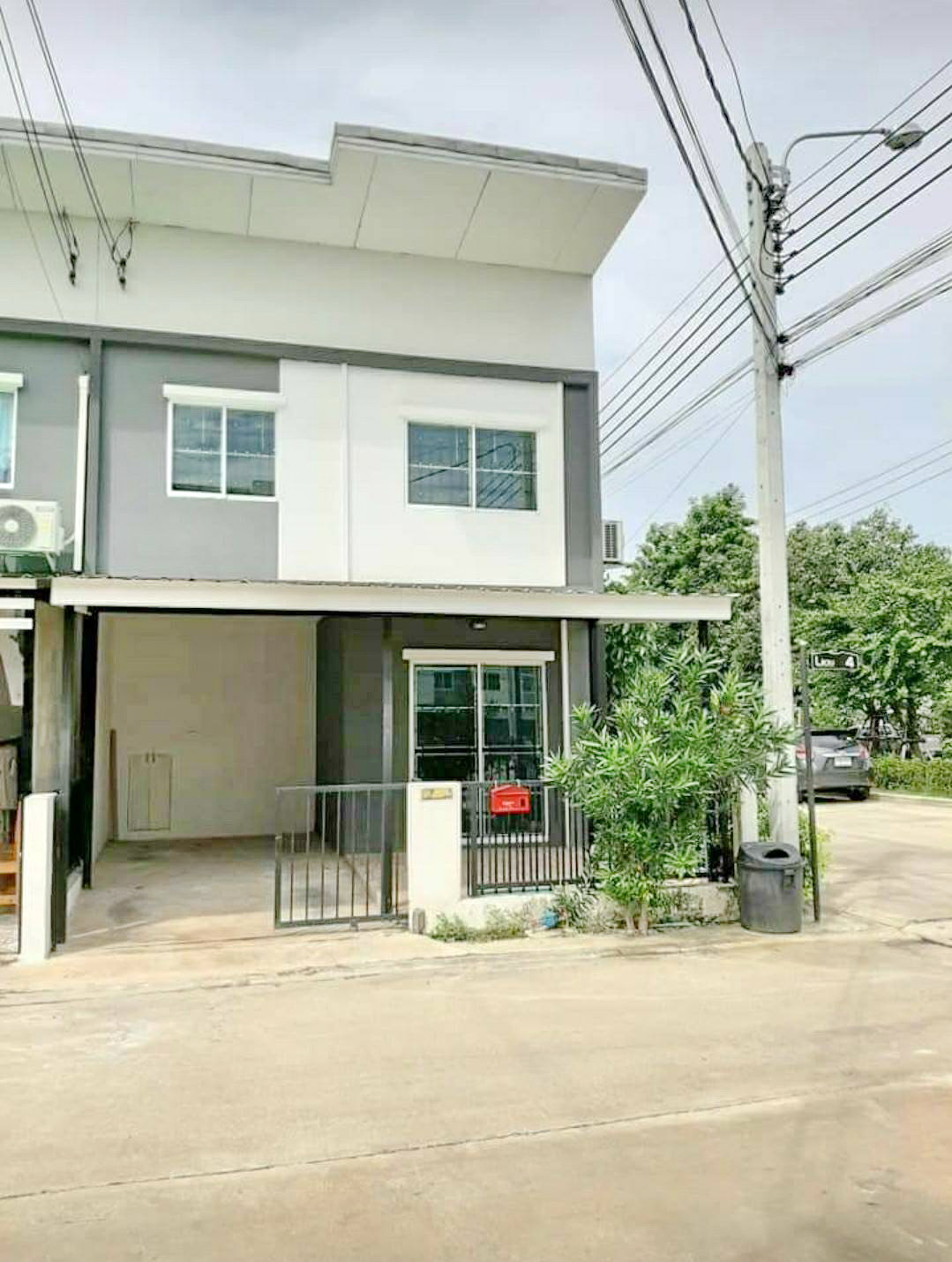 ให้เช่า ท/ฮ หลังมุม ติดสวน ใกล้ เทศบาลพิมลราช ใกล้ รร.วัดลาดปลาดุก