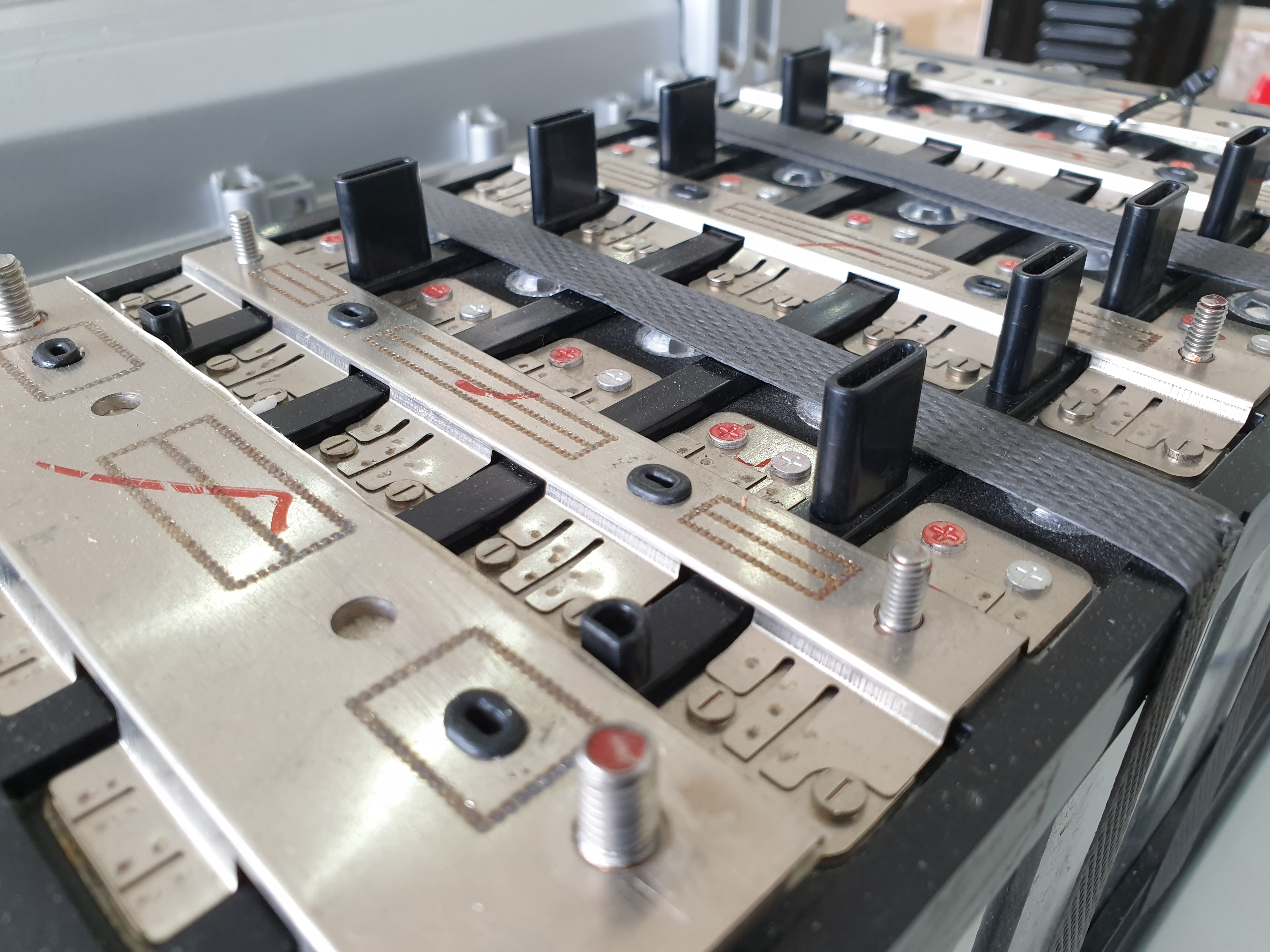 แบตเตอรี่ลิเทียมฟอสเฟส lifepo4 12v 100ah module
