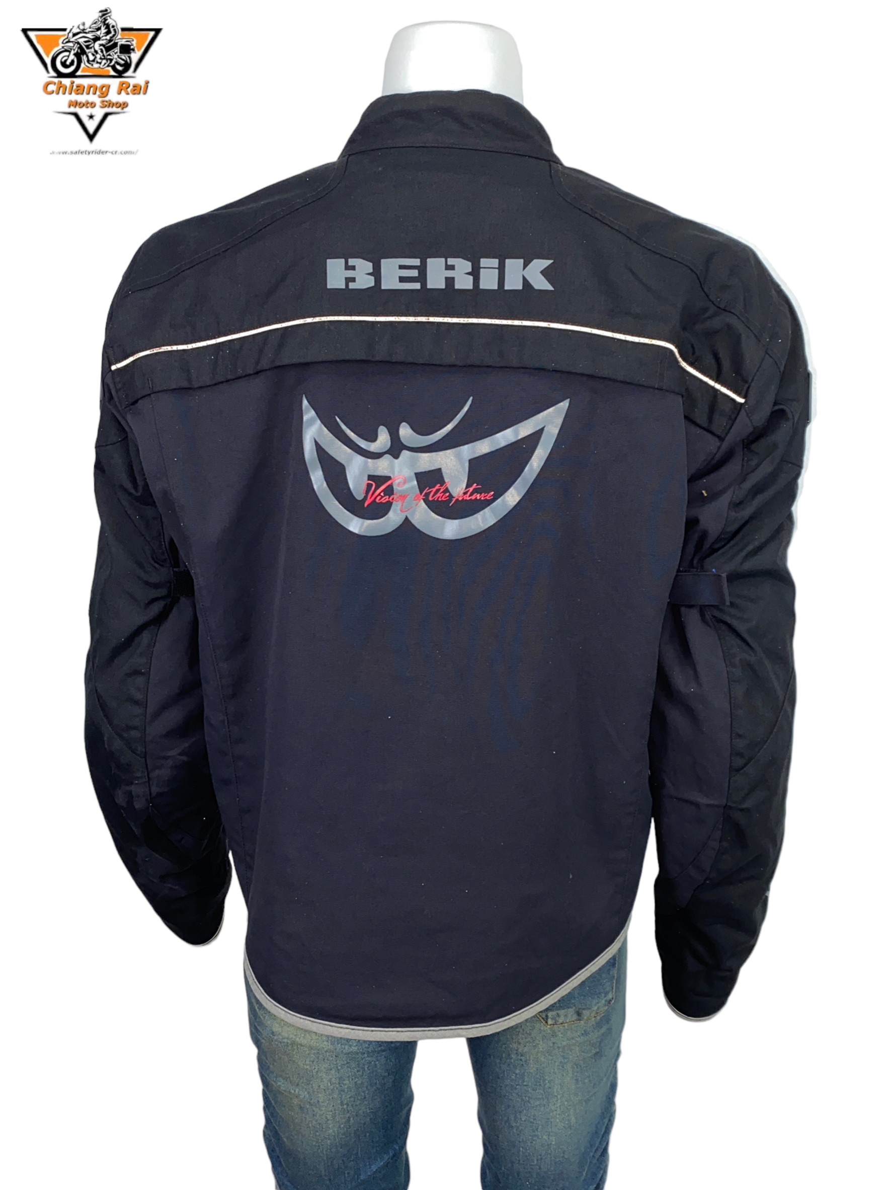 เสื้อขี่มอเตอร์ไซด์( มือสอง) RCSA 703: อก 46" ยาว 23" (L)**BERIK**