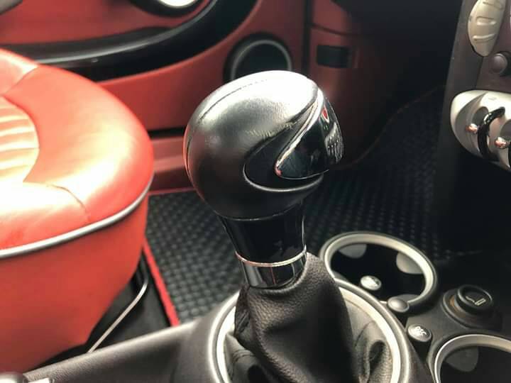 Mini Cooper RHD ปี 2010