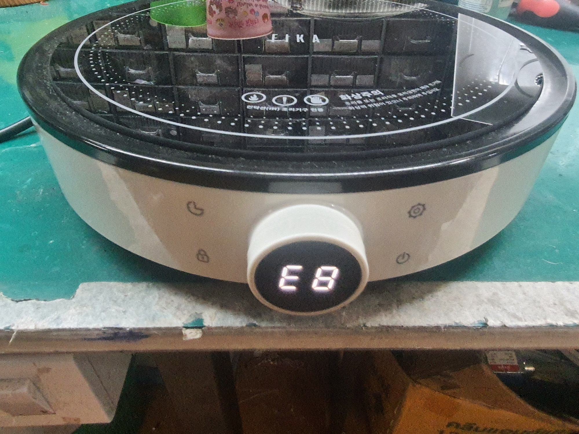 ซ่อมเตาแม่เหล็กไฟฟ้า ยี่ห้อ FIKA รุ่น FS-IC002 อาการเครื่องไม่ทำงานขึ้น Error E8