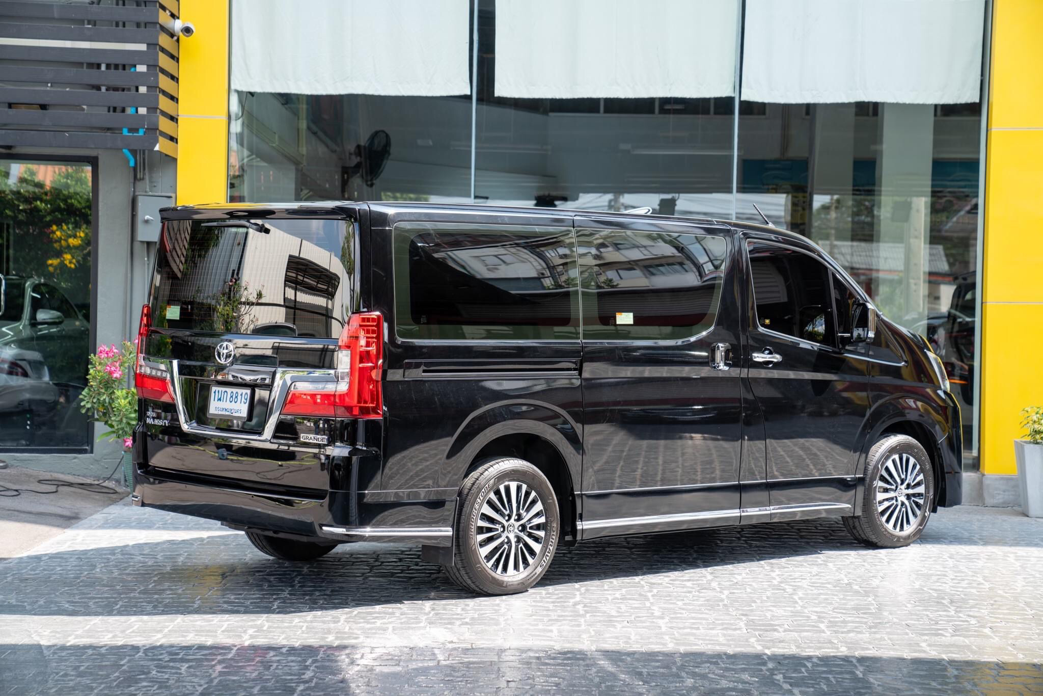Toyota Majesty 2.8 Grande ปี 2020