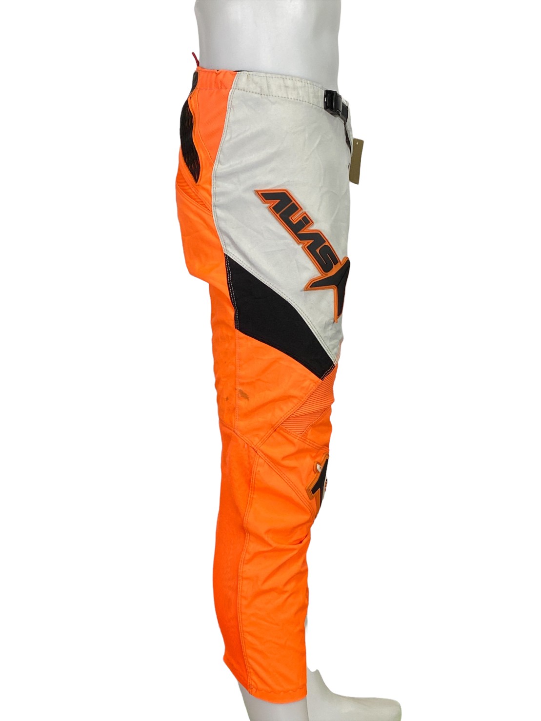 กางเกงสำหรับขี่มอเตอร์ไซด์ ( มือสอง ) E&A 404: เอว 30" ยาว 26" **ALIAS**