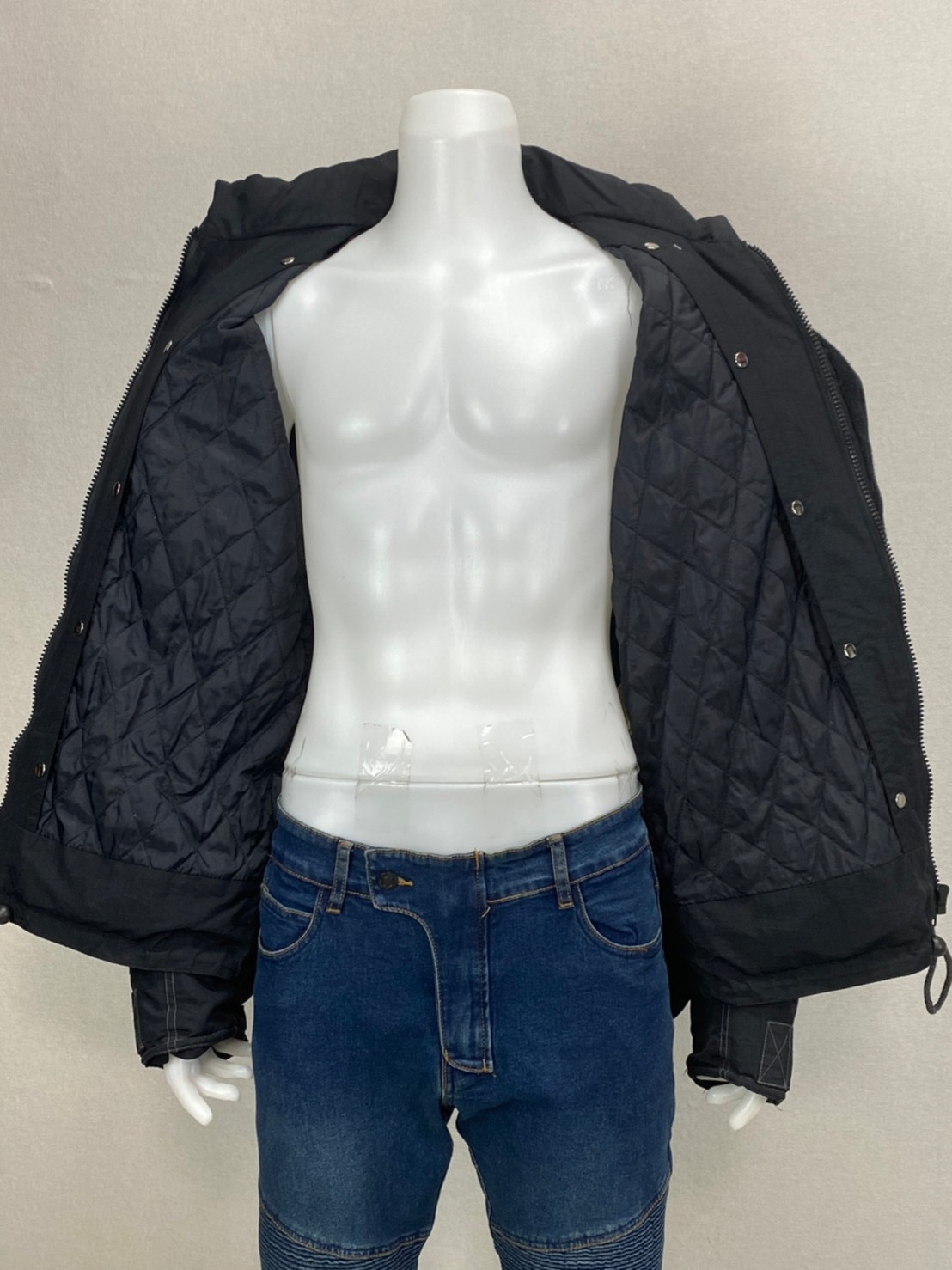 เสื้อขี่มอเตอร์ไซด์( มือสอง) RCTA 196 อก 50" ยาว 28" ยี่ห้อ**ROAD**