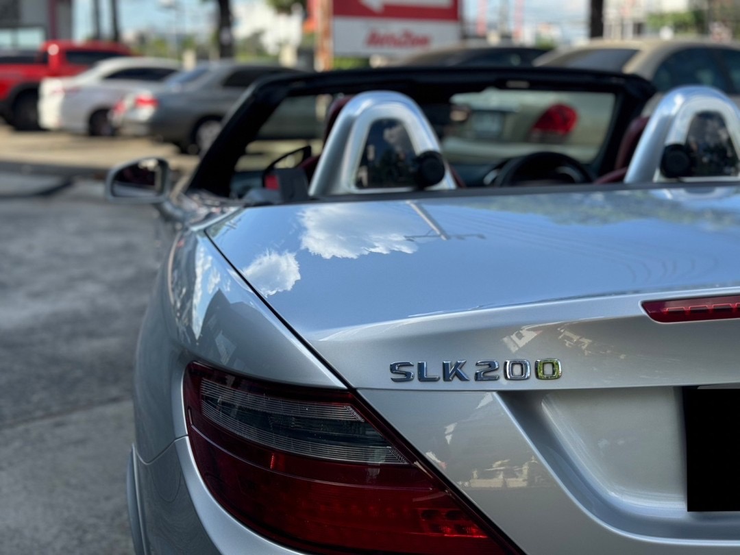 Mercedes Benz SLK200 AMG Roadster ปี 2011