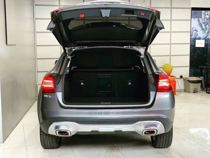 Mercedes Benz GLA200 URBAN ปี 2018
