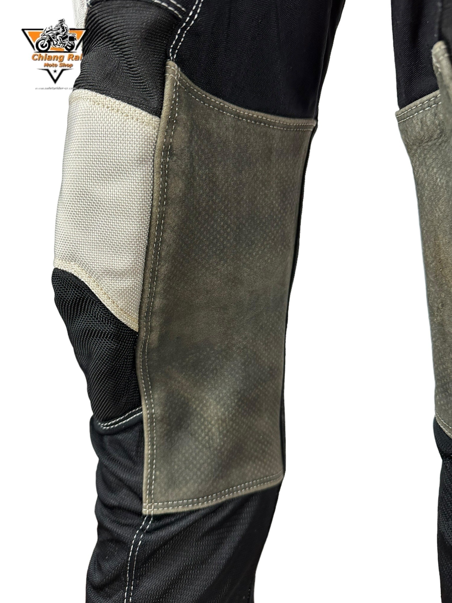 กางเกงขี่มอเตอร์ไซด์ ( มือสอง ) E&A 631: เอว 30" ยาว 27" **FOX**