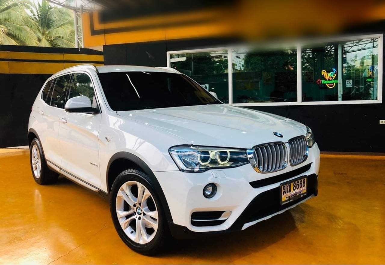 BMW X3 2.0i LCI ปี 2015