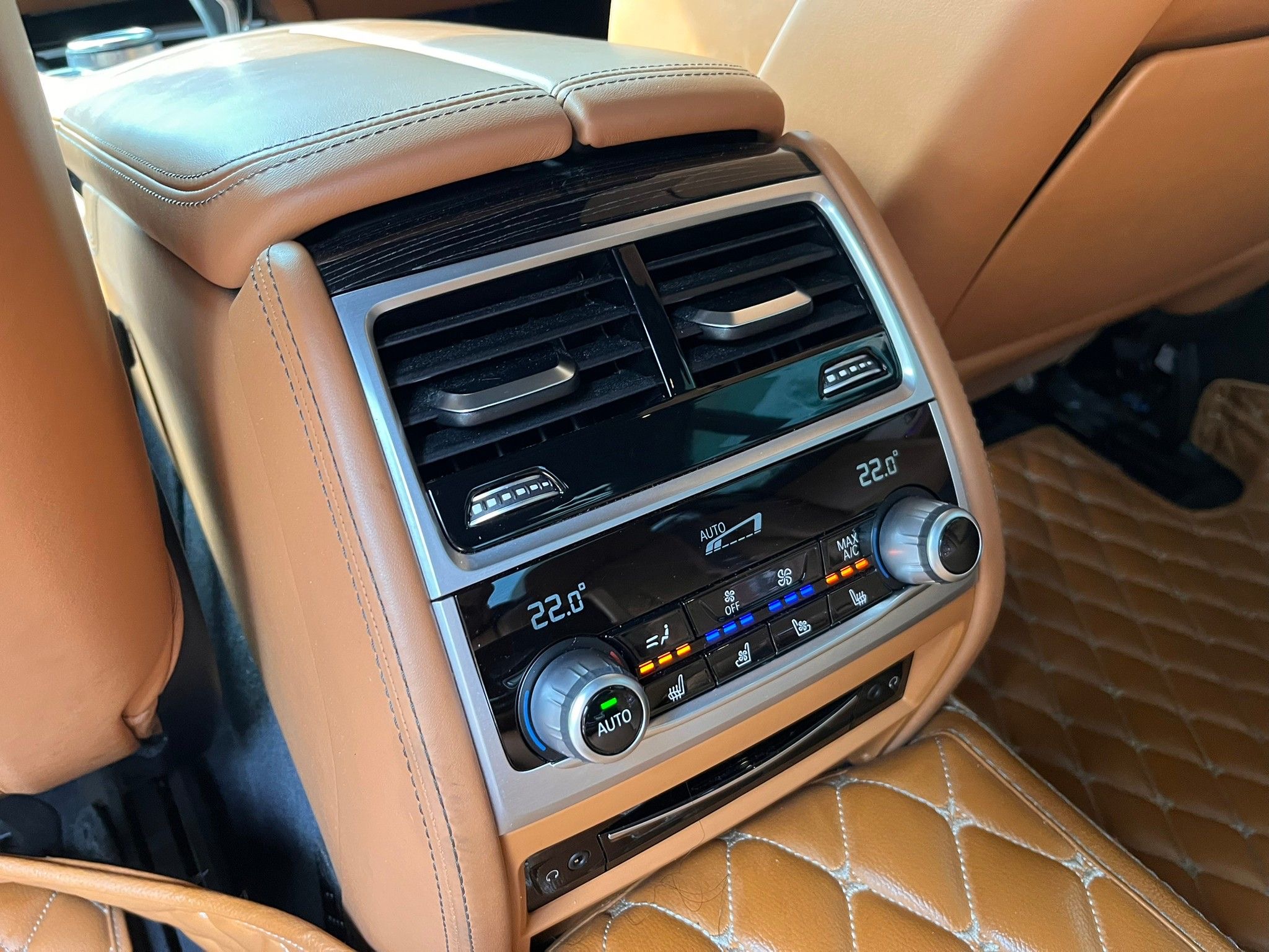BMW 745Le x-Drive M Sport G12 LCI ปี 2020