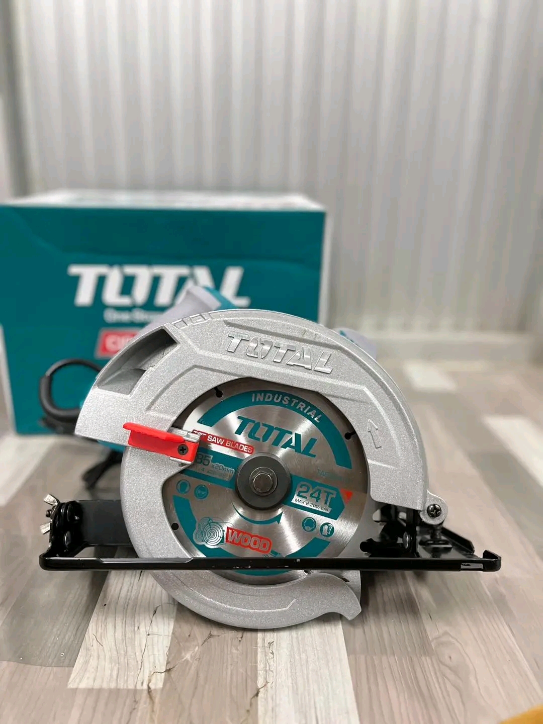 เลื่อยวงเดือน 7 นิ้ว TOTAL TS1141856