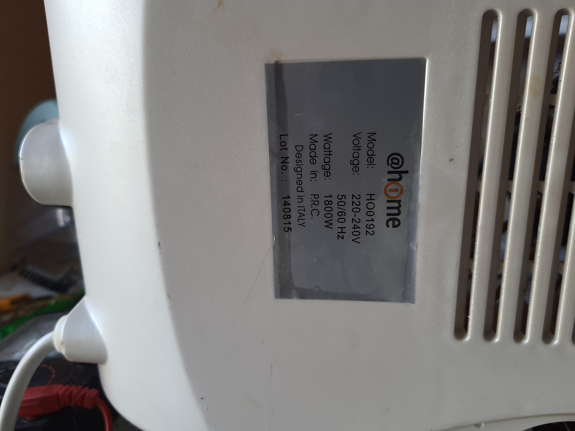 ซ่อมเตารีดไอน้ำถนอมผ้า ยี่ห้อ @HOME รุ่น HO0192 อาการเครื่องซ๊อตไอน้ำไม่ออก