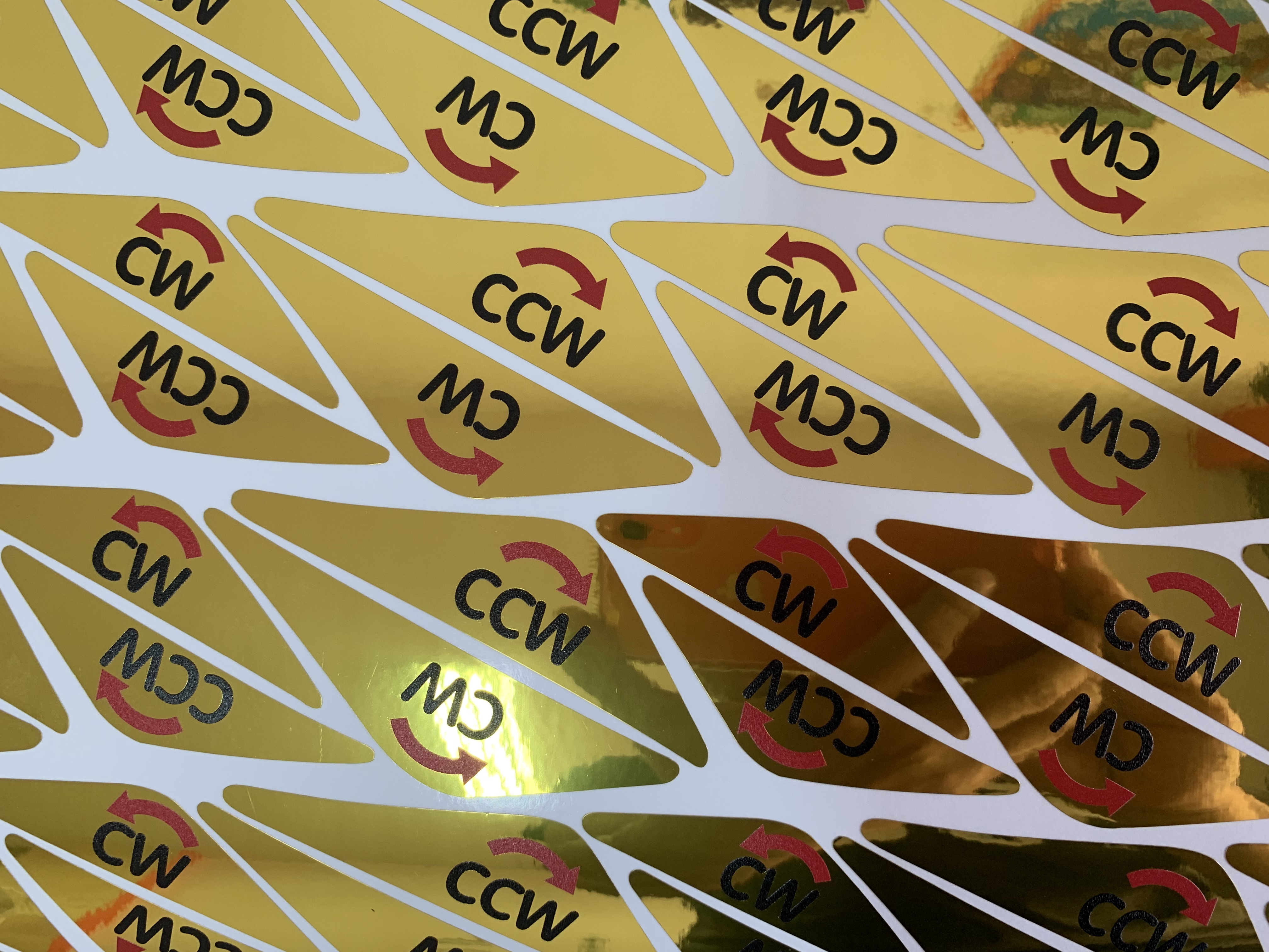 สติ๊กเกอร์ฉลากสินค้าฟรอยทอง ฟอยล์