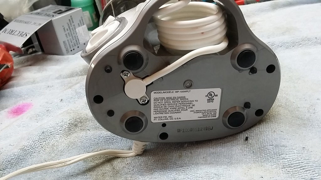 ซ่อมเครื่องทำความสะอาดฟัน ยี่ห้อ WATERPIK รุ่น WP-100WPLT อาการน้ำไม่ออก